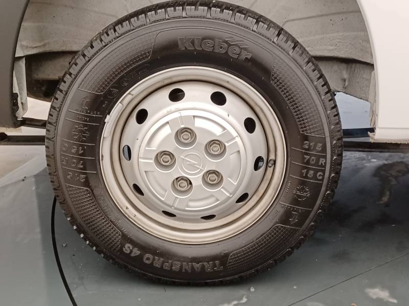 Opel Movano - (30) FGN 3.3T L2H2 140 CH PACK BUSINESS