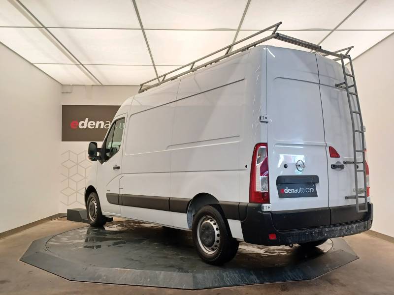 Opel Movano - (30) F3300 L2H2 135 CH BITURBO