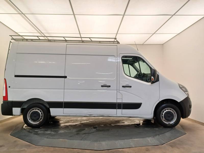 Opel Movano - (30) F3300 L2H2 135 CH BITURBO